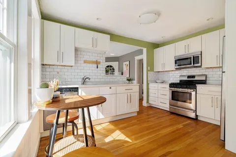 $625,000 | 101 Fletcher Street, Unit 1, Boston, MA 02131