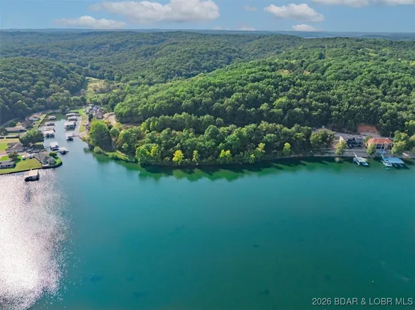 $850,000 | Mistwood Moorings On Mistwood Moorings On Mistwood Bluff Road, Camdenton, MO 65020