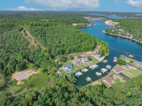 $850,000 | Mistwood Moorings On Mistwood Moorings On Mistwood Bluff Road, Camdenton, MO 65020