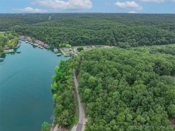 $850,000 | Mistwood Moorings On Mistwood Moorings On Mistwood Bluff Road, Camdenton, MO 65020