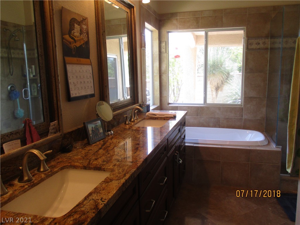 1874 Stablegate Avenue Henderson, NV 89012 - Photo 10 of 16 Gallery Image 10