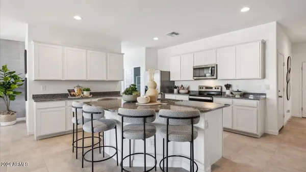 $459,990 | 35643 North King Lane, San Tan Valley, AZ 85140