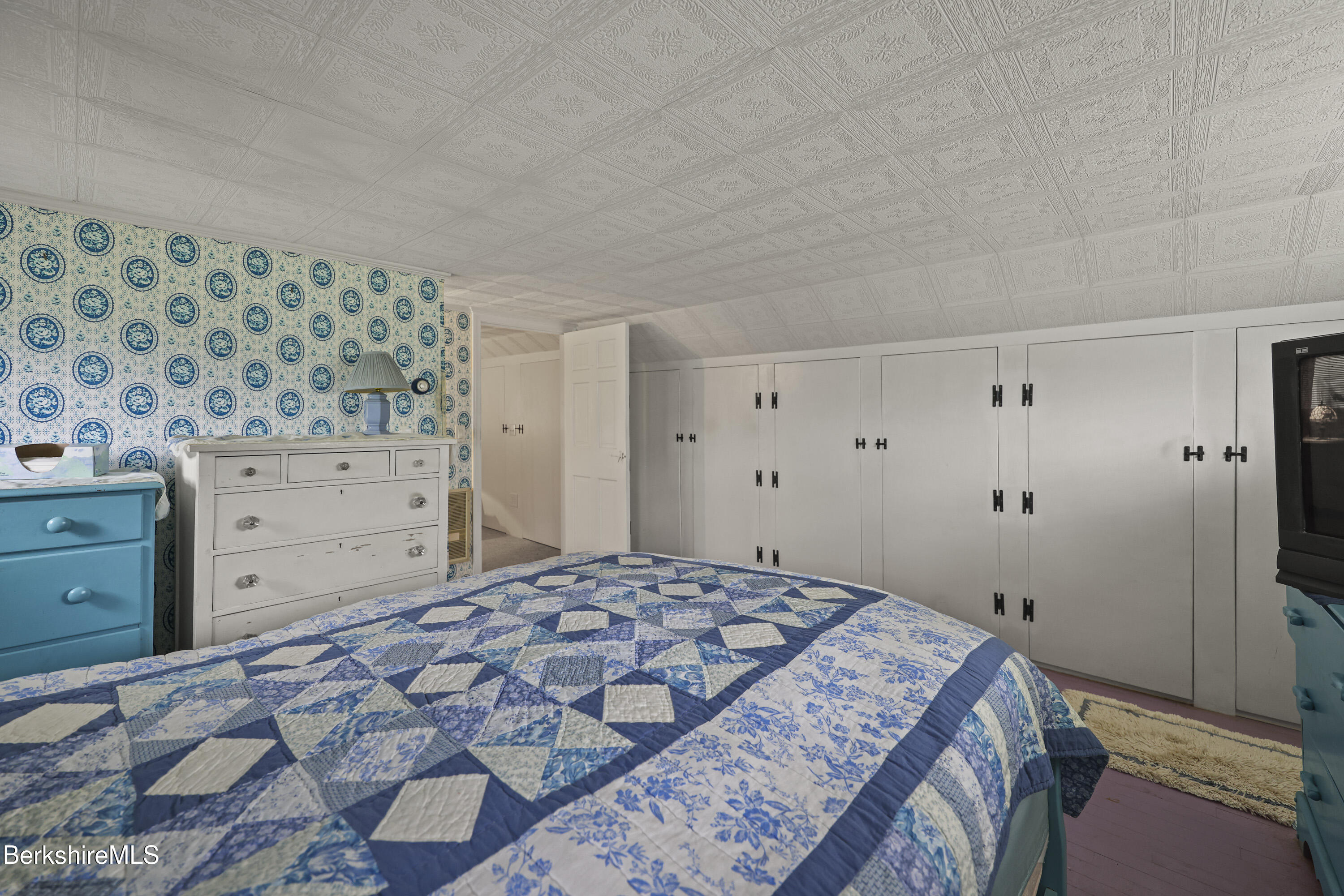 1400 Wells Road Cheshire, MA 01225 - Photo 20 of 44 Second Floor Bedroom Two