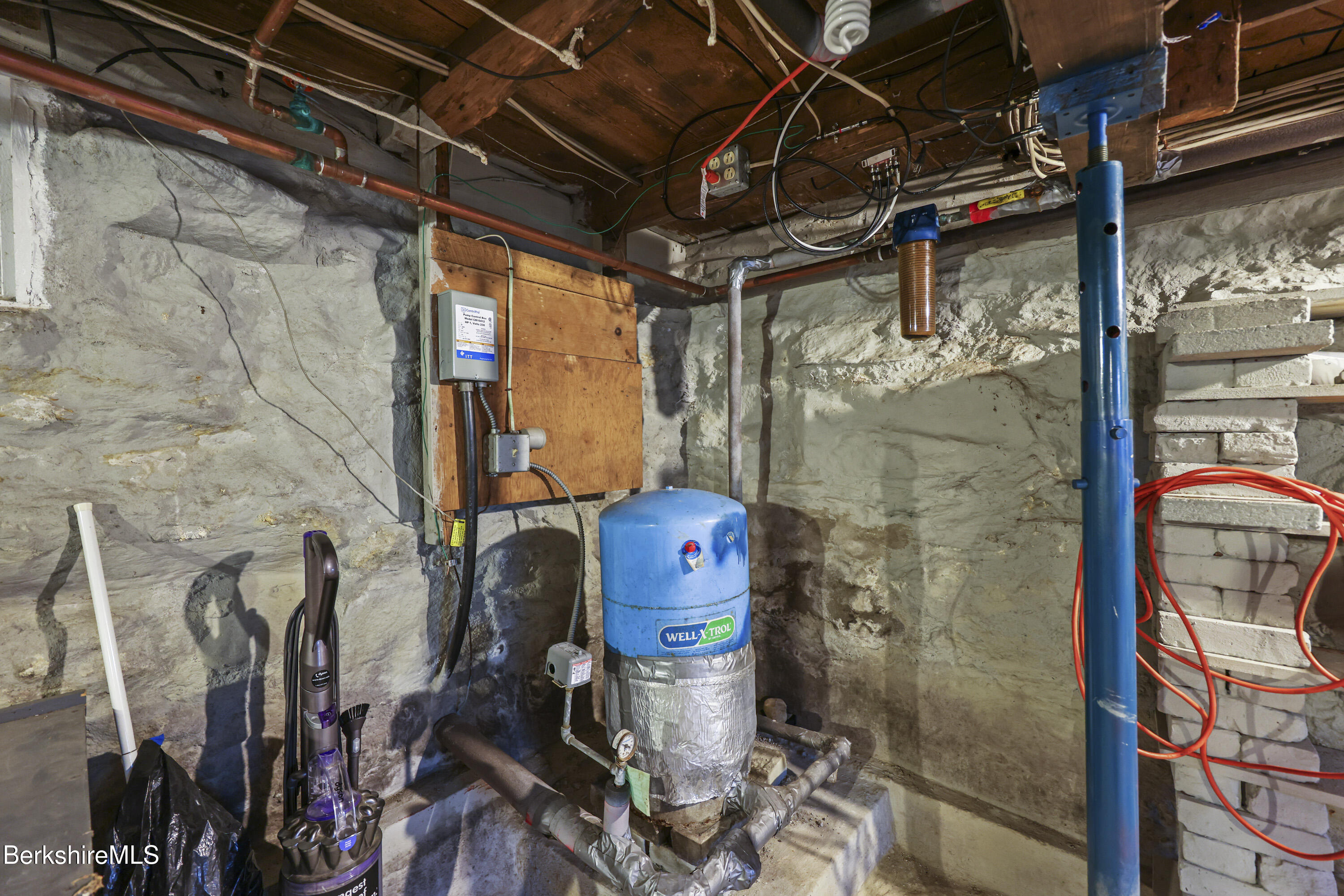 1400 Wells Road Cheshire, MA 01225 - Photo 29 of 44 Lower Level