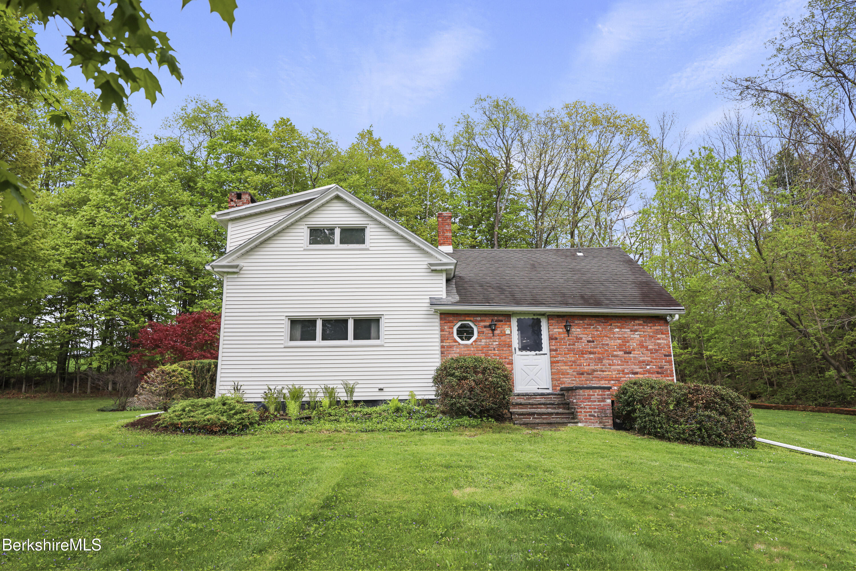 1400 Wells Road Cheshire, MA 01225 - Photo 32 of 44 Exterior Back