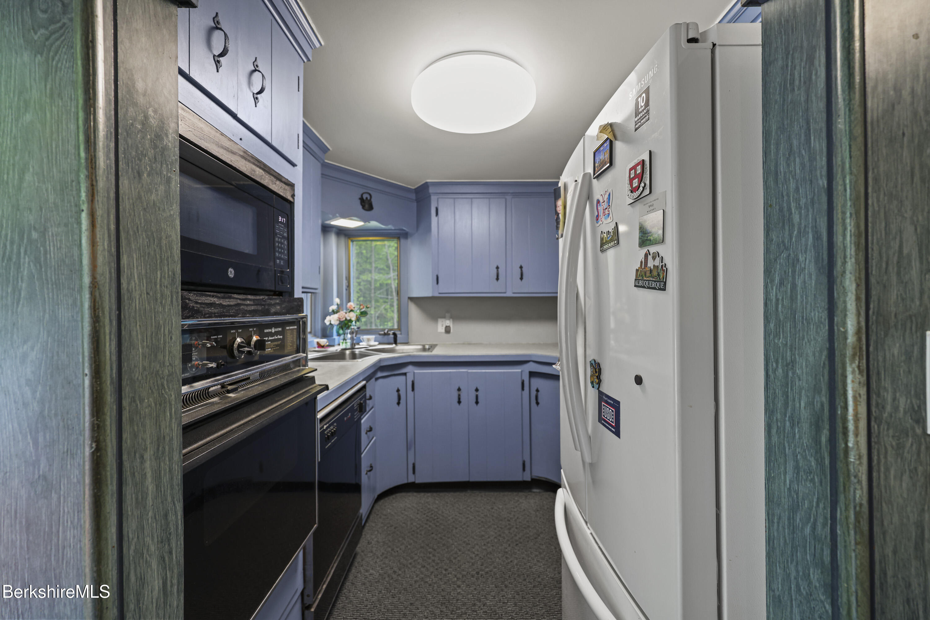 1400 Wells Road Cheshire, MA 01225 - Photo 8 of 44 Kitchen