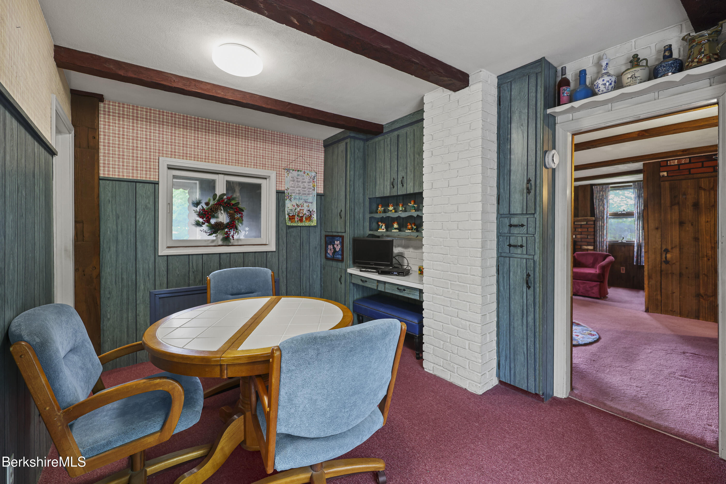 1400 Wells Road Cheshire, MA 01225 - Photo 10 of 44 Dining Room