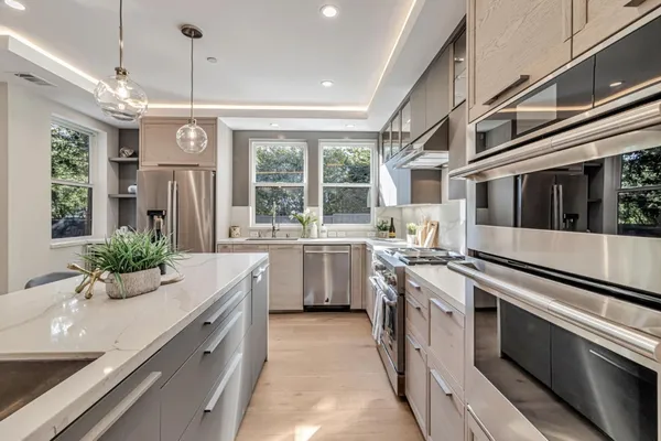 $2,499,000 | 1066 Larch Avenue, Moraga, CA 94556