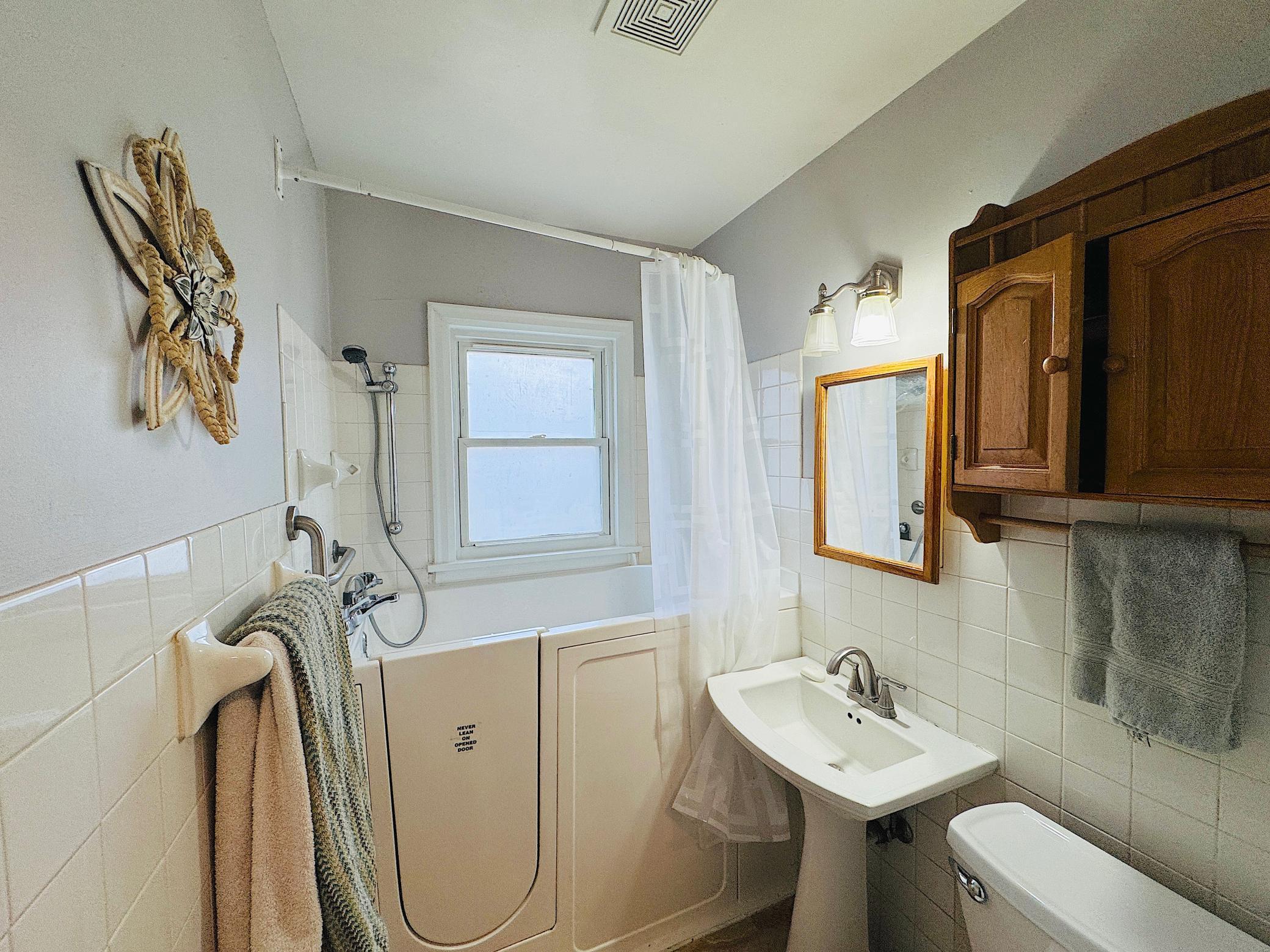 242 15th Avenue Southeast Rochester, MN 55904 - Photo 15 of 27