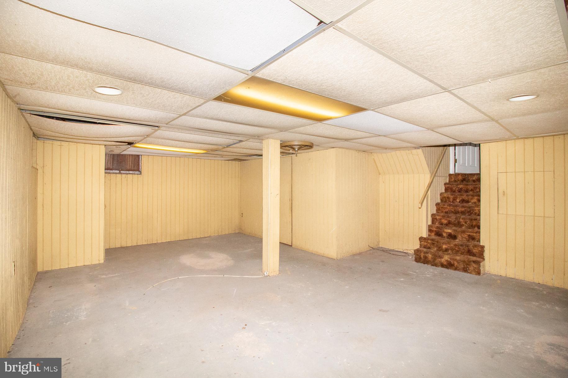 9951 Hardy Road Philadelphia, PA 19115 - Photo 11 of 22 Gallery Image 11