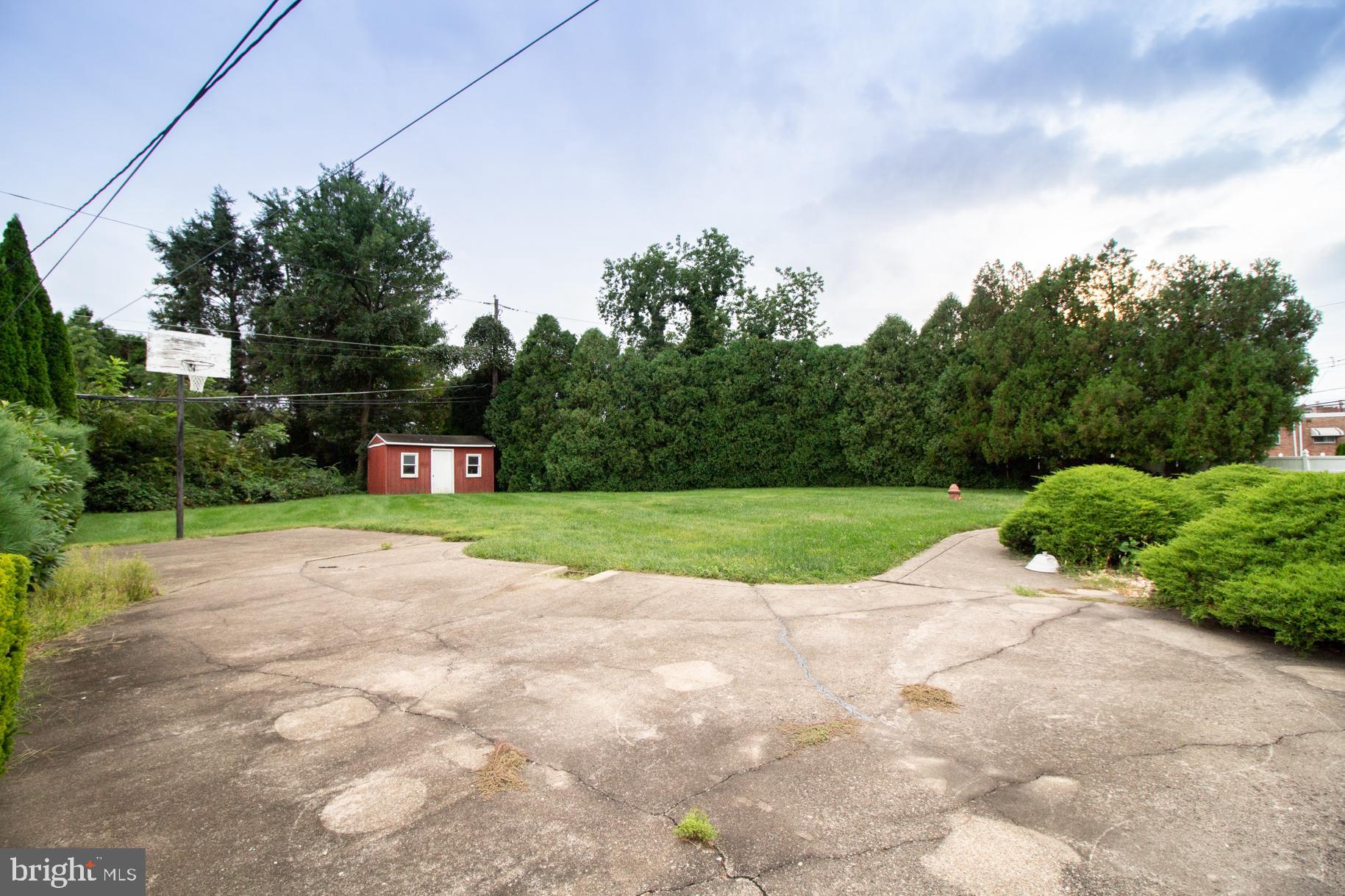 9951 Hardy Road Philadelphia, PA 19115 - Photo 21 of 22 Gallery Image 21