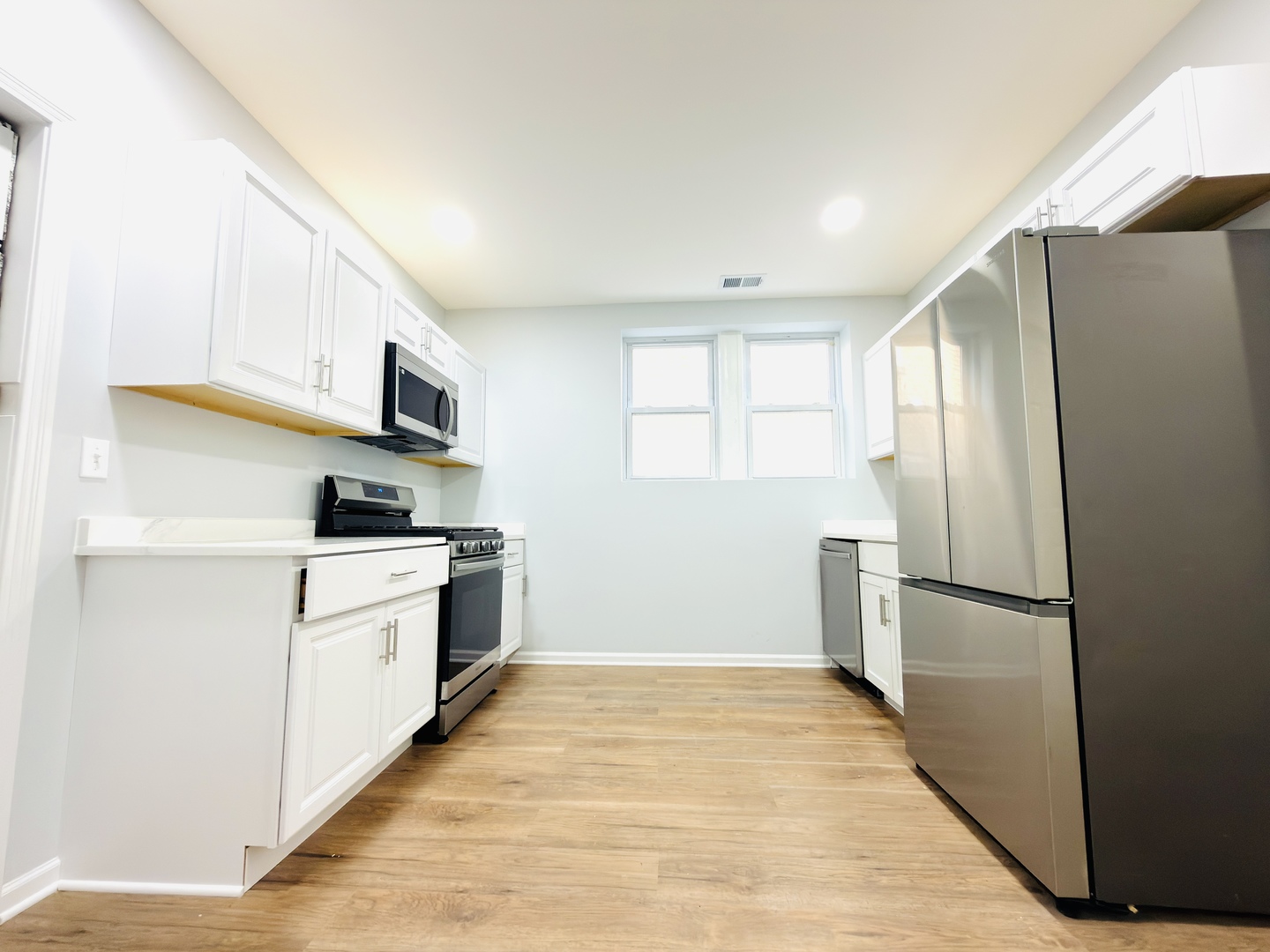 2344 West Cortez Street, Unit GS Chicago, IL 60622 - Photo 2 of 11