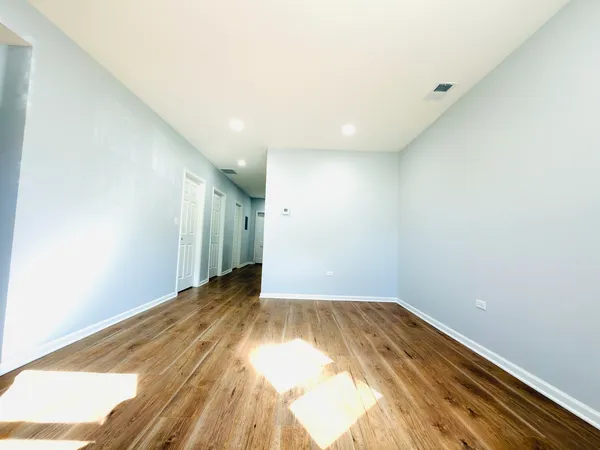 $1,950 | 2344 West Cortez Street, Unit GS, Chicago, IL 60622