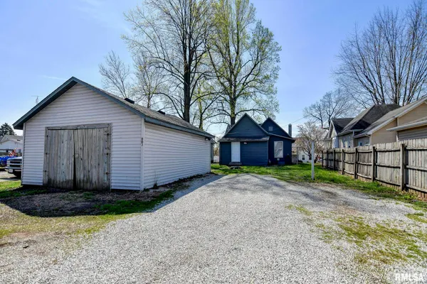 $85,000 | 803 East Park Street, Taylorville, IL 62568