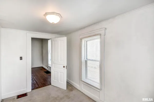 $85,000 | 803 East Park Street, Taylorville, IL 62568