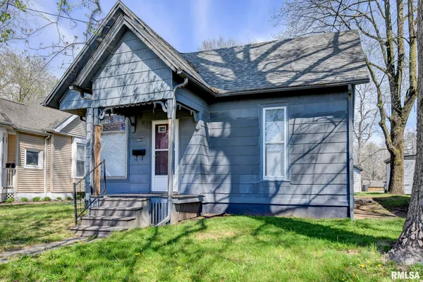 $85,000 | 803 East Park Street, Taylorville, IL 62568