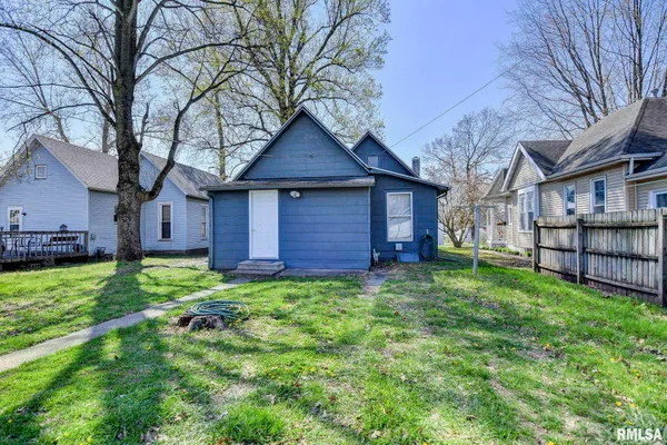 $85,000 | 803 East Park Street, Taylorville, IL 62568