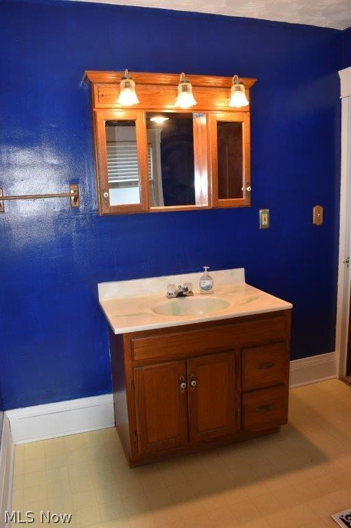316 Smith Avenue Northwest Canton, OH 44708 - Photo 11 of 30
