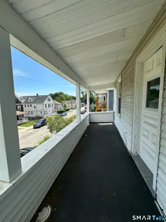 $1,600 | 101 Riverview Avenue, Unit 2, New London, CT 06320