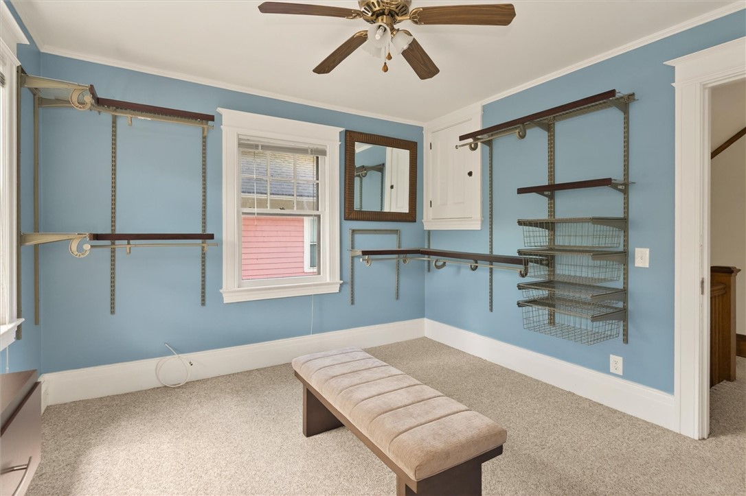 34 Erion Crescent Rochester, NY 14607 - Photo 29 of 49 2nd bedroom, currently being used as walk-in