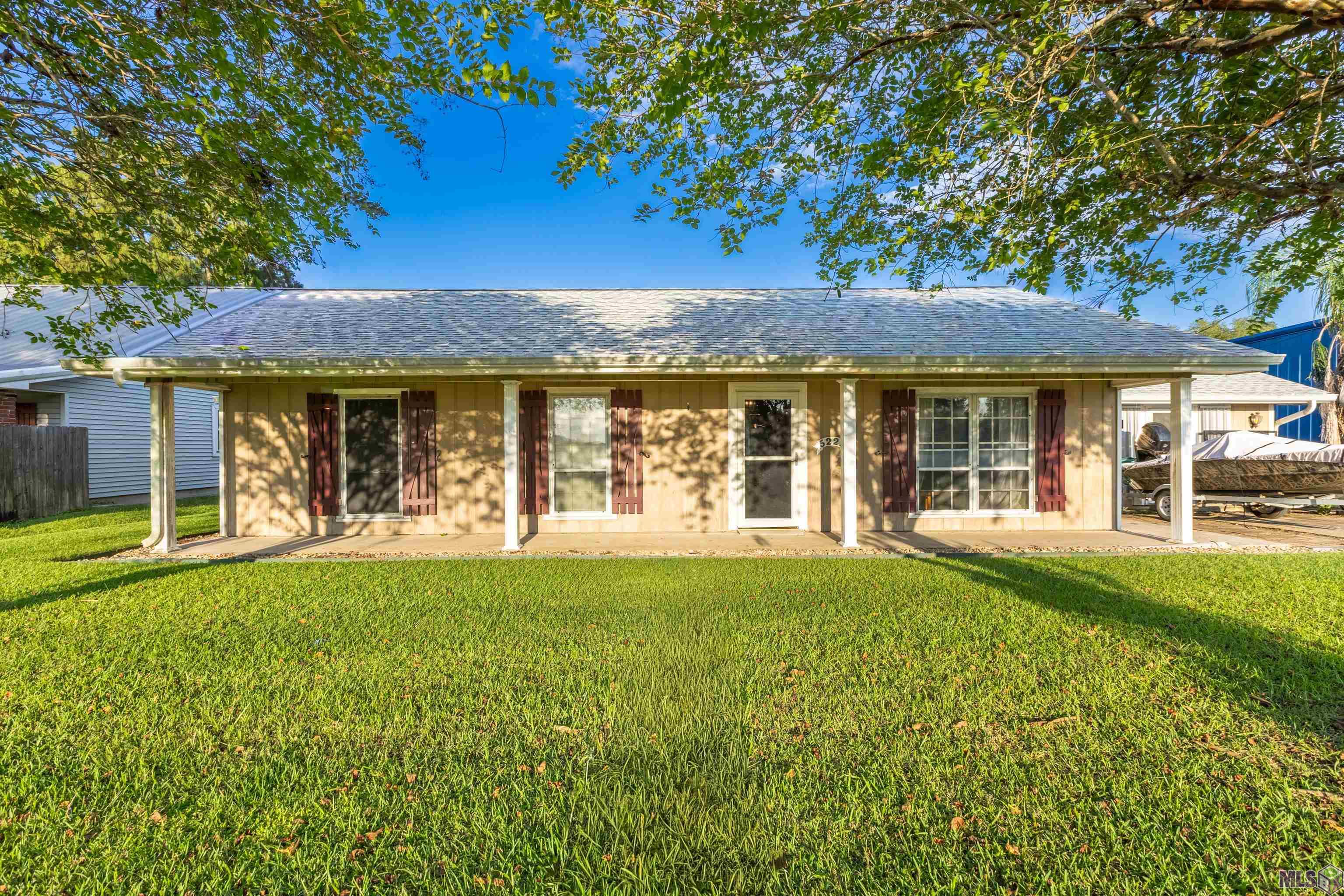 5221 Highway 1 Raceland, LA 70394 - Photo 1 of 16 Gallery Image 1