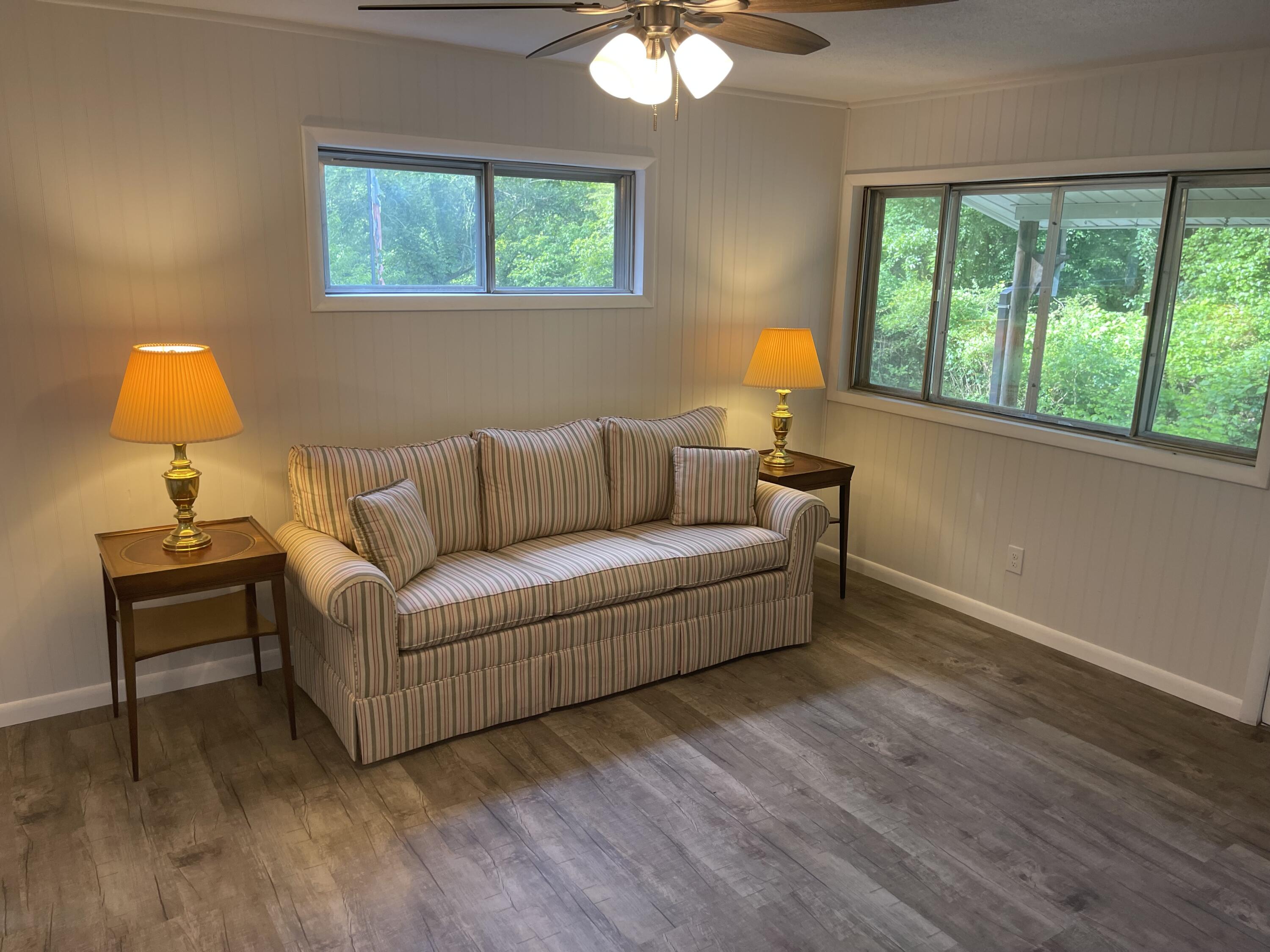25 Cash Road Jasper, TN 37347 - Photo 7 of 17 IMG_5714