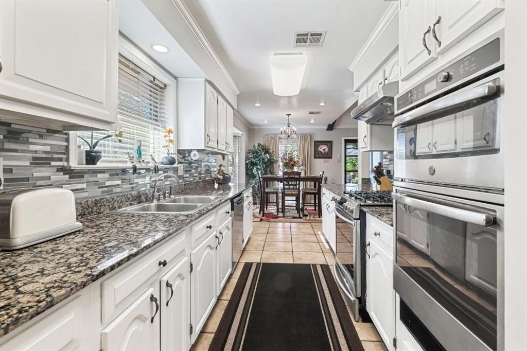 300 Rio Vista Avenue Jefferson, LA 70121 - Photo 10 of 31