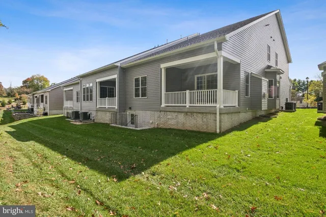 $705,790 | 1714 Botanical Court, Unit 23, Sykesville, MD 21784