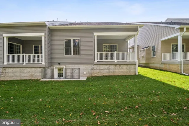 $705,790 | 1714 Botanical Court, Unit 23, Sykesville, MD 21784