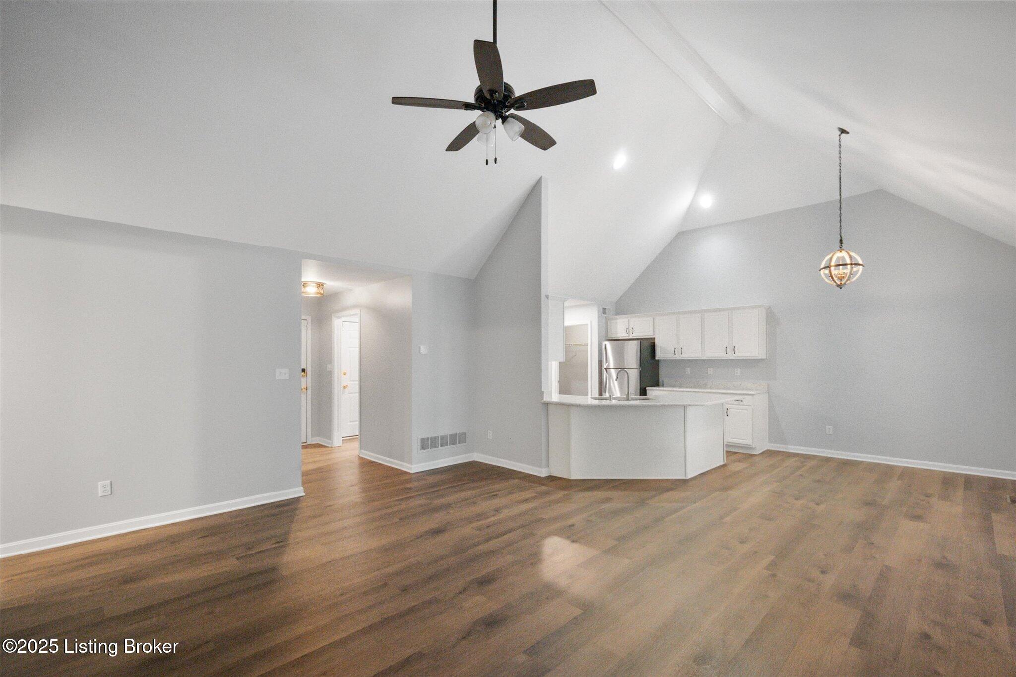 7307 Spring Run Drive Louisville, KY 40291 - Photo 10 of 47 03-7307 Spring Run Dr-0014