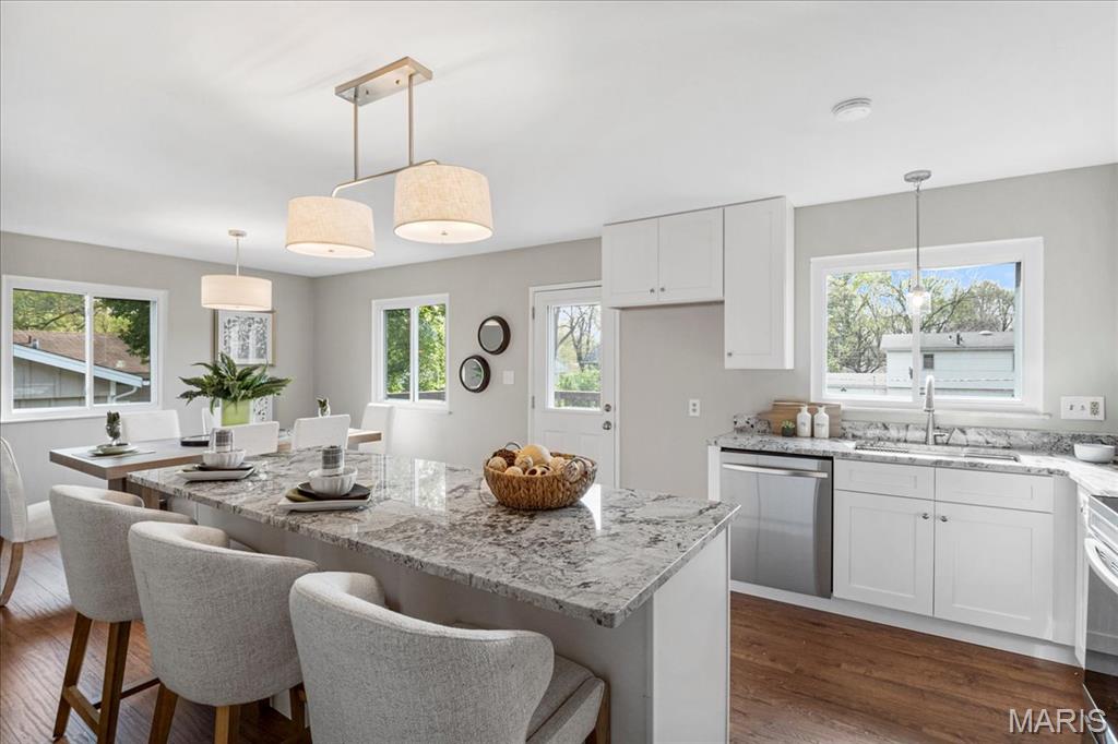 321 Roanoke Drive Belleville, IL 62221 - Photo 11 of 30