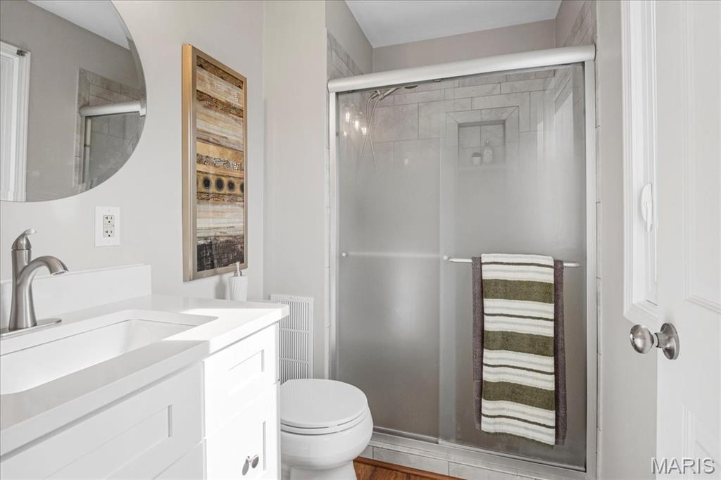 321 Roanoke Drive Belleville, IL 62221 - Photo 15 of 30