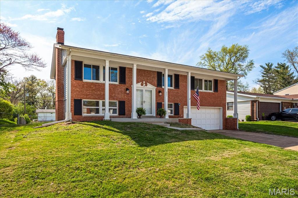 321 Roanoke Drive Belleville, IL 62221 - Photo 2 of 30