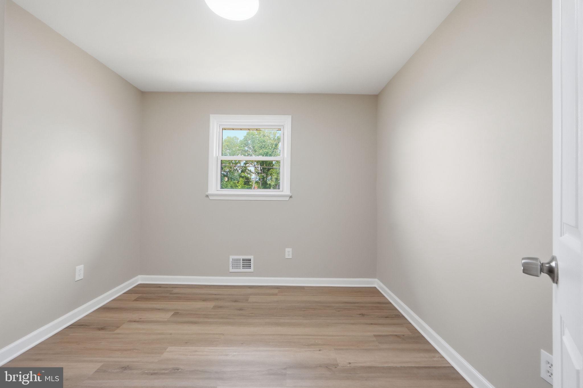 3007 Kingsway Road Fort Washington, MD 20744 - Photo 20 of 37 Bedroom #3