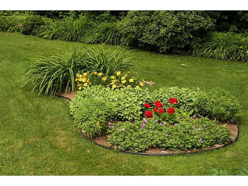 42 Goodwin Road Kittery Point, ME 03905 - Photo 32 of 35 Yard/Garden. Beautiful landscaping...