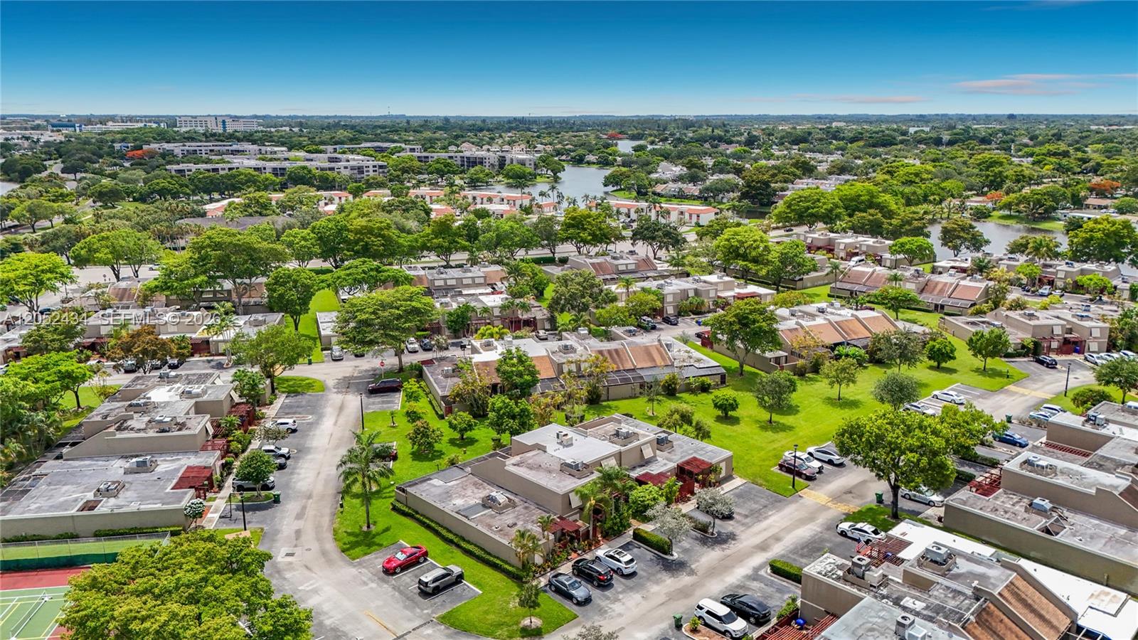 1110 West Fairway Road Pembroke Pines, FL 33026 - Photo 81 of 86