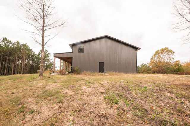 $259,999 | 190 Pine Tree Drive, Parsons, TN 38363