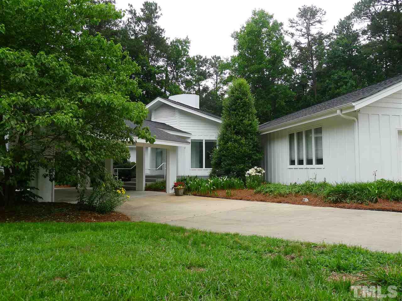 3408 Edgemont Drive Raleigh, NC 27612 - Photo 1 of 17
