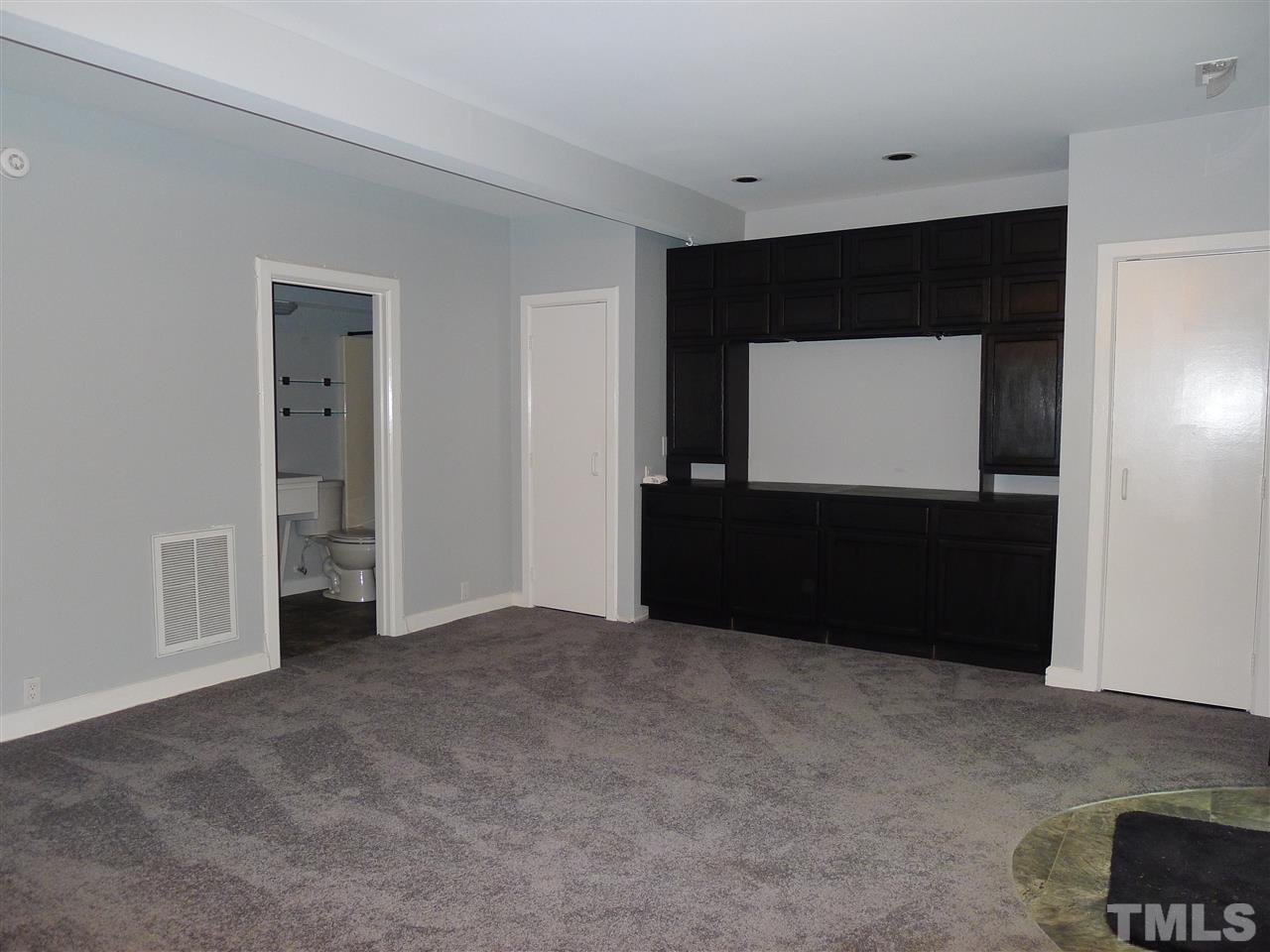 3408 Edgemont Drive Raleigh, NC 27612 - Photo 15 of 17