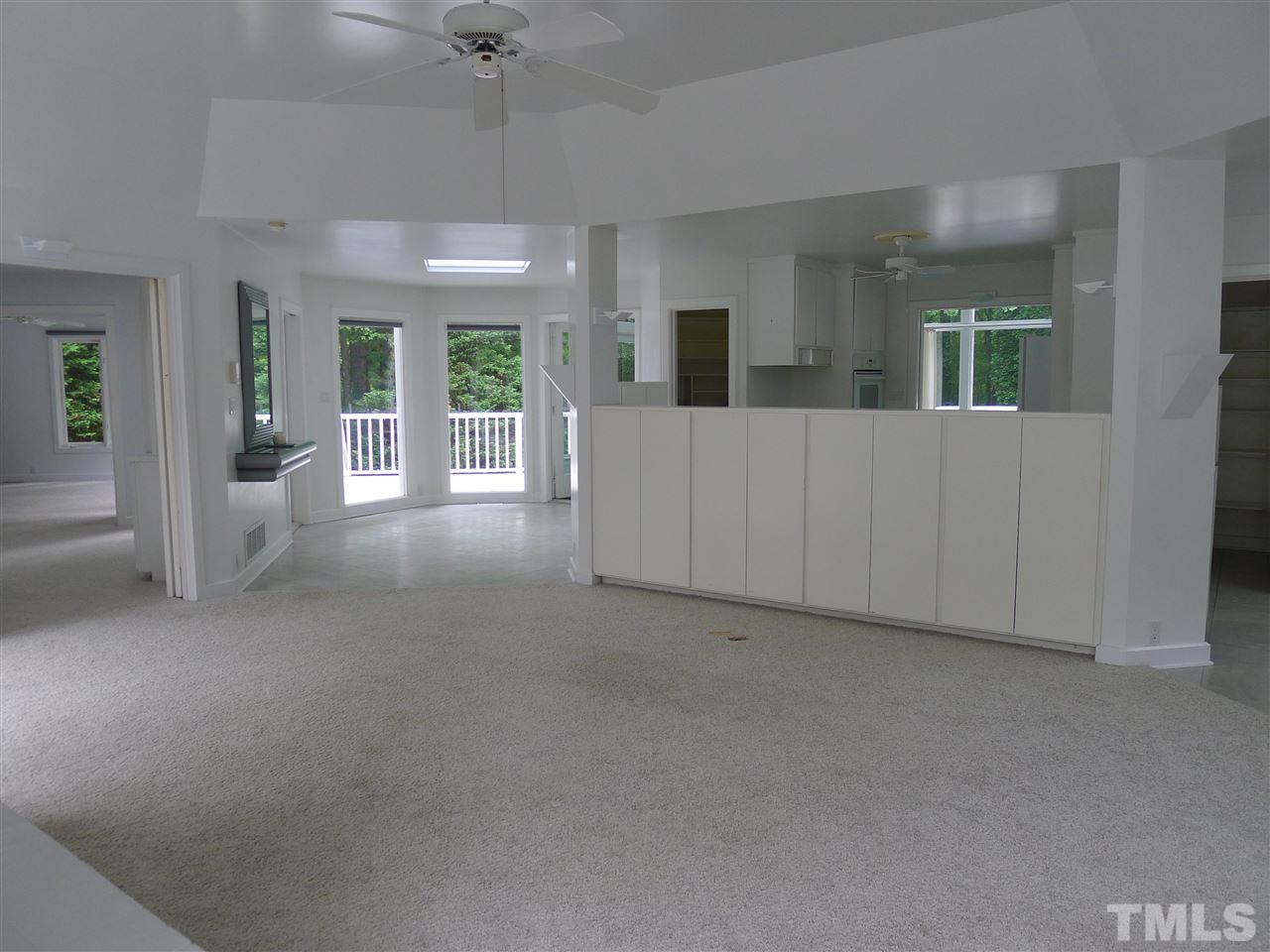3408 Edgemont Drive Raleigh, NC 27612 - Photo 5 of 17