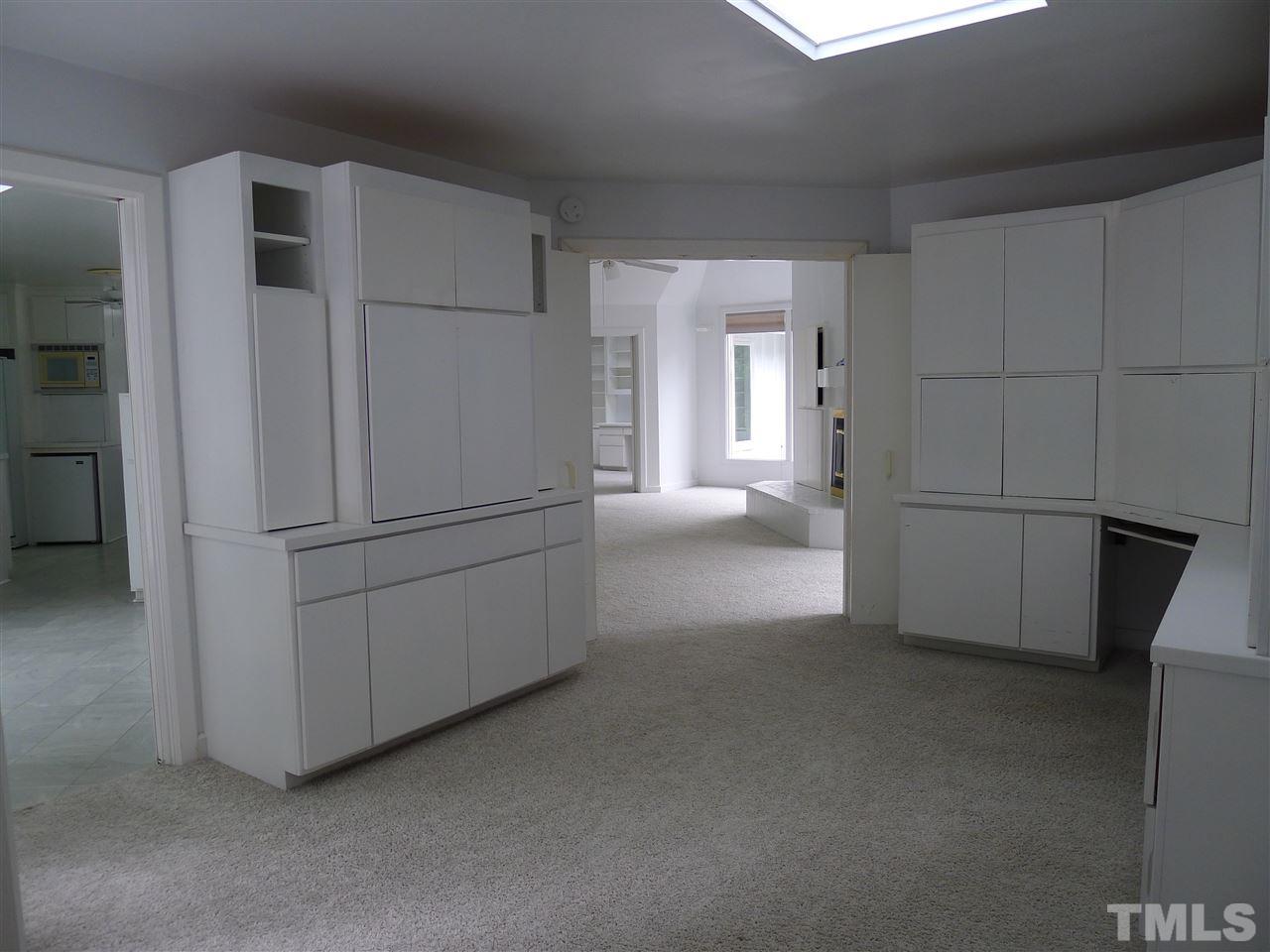 3408 Edgemont Drive Raleigh, NC 27612 - Photo 8 of 17
