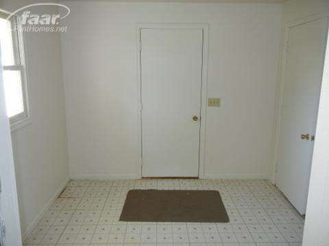 3725 West Bennington Road Owosso, MI 48867 - Photo 8 of 10 20394320-7.JPG