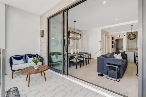 $1,495,000 | 850 Central Avenue, Unit 209, Naples, FL 34102