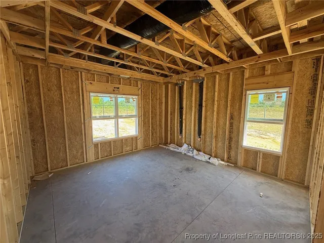a picture of a bench in a white house