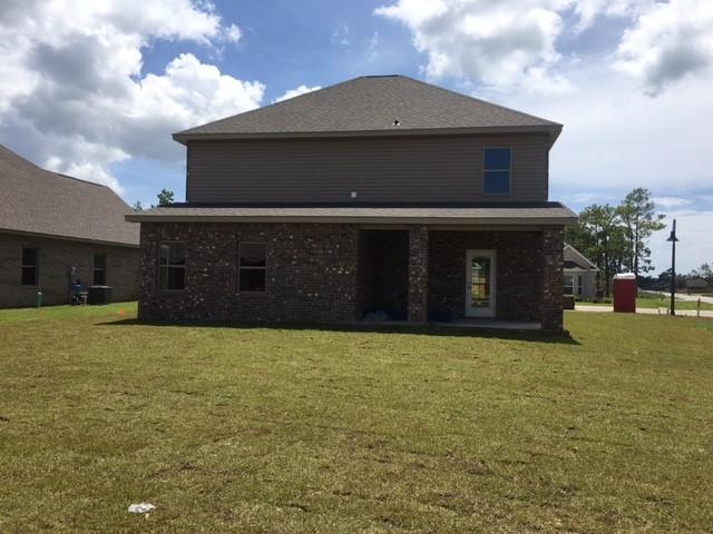 19 Viper Road Santa Rosa Beach, FL 32459 - Photo 4 of 20 a front view of a house with a yard