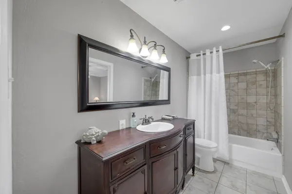 $200,000 | 392 Timber Bay Drive, Trinity, TX 75862