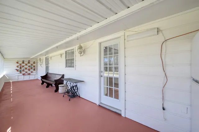 $200,000 | 392 Timber Bay Drive, Trinity, TX 75862