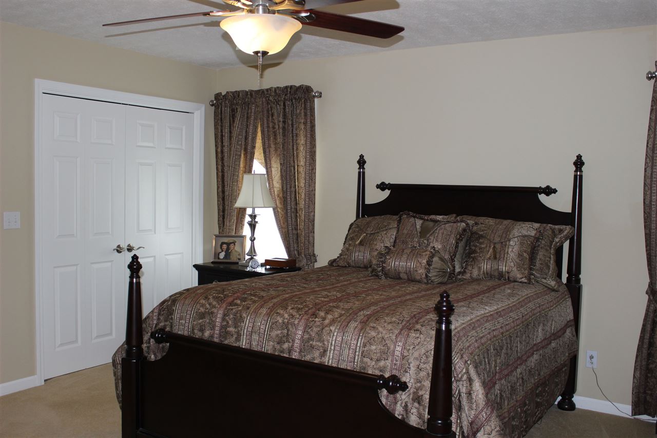 3723 Tunnelton Road Bedford, IN 47421 - Photo 13 of 27 Gallery Image 13