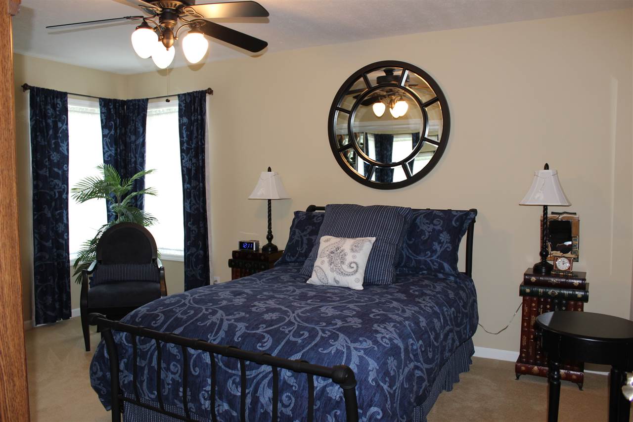 3723 Tunnelton Road Bedford, IN 47421 - Photo 15 of 27 Gallery Image 15