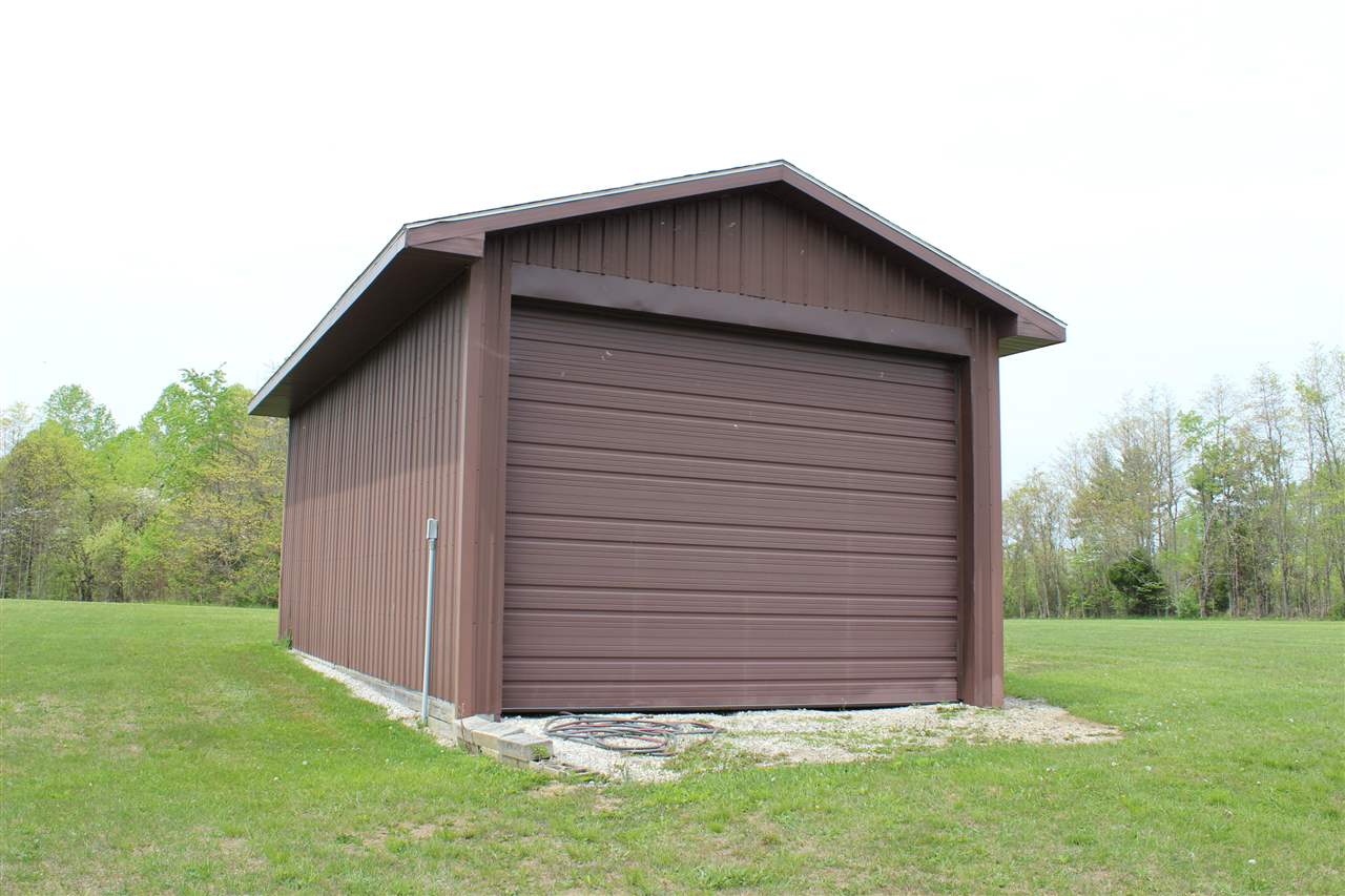 3723 Tunnelton Road Bedford, IN 47421 - Photo 27 of 27 Gallery Image 27